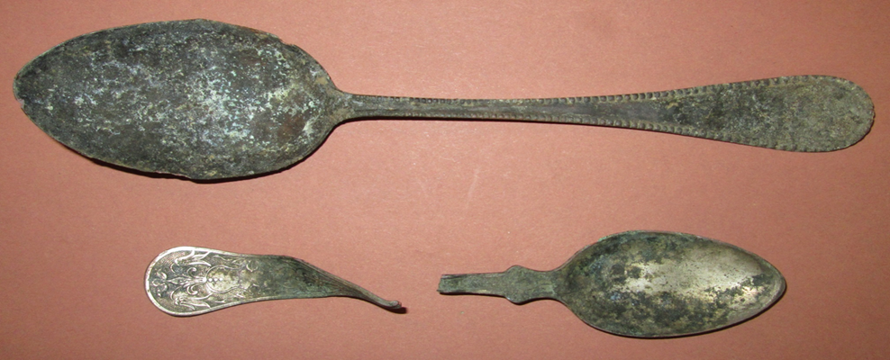Spoons found in the excavation.